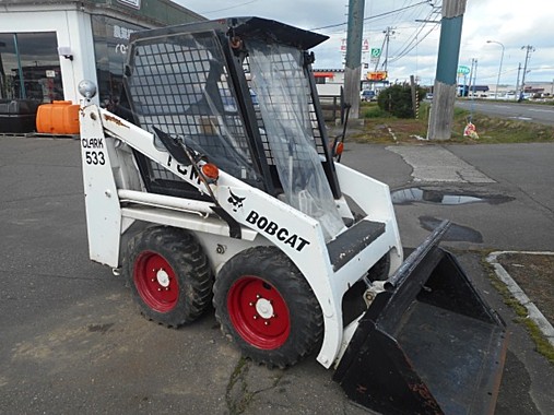 Погрузчик фронтальный TCM BOBCAT 533