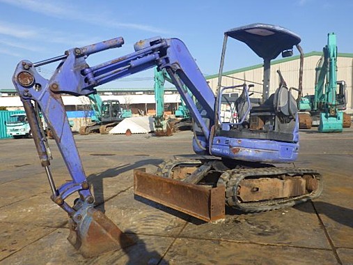 KOMATSU PC30UU-3