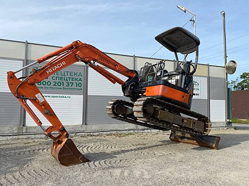 HITACHI ZX30U-2