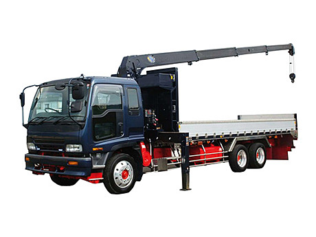 Бортовой с манипулятором