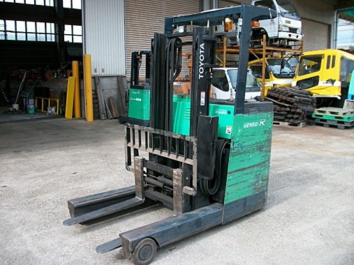 Погрузчик вилочный Toyota 7FBR25