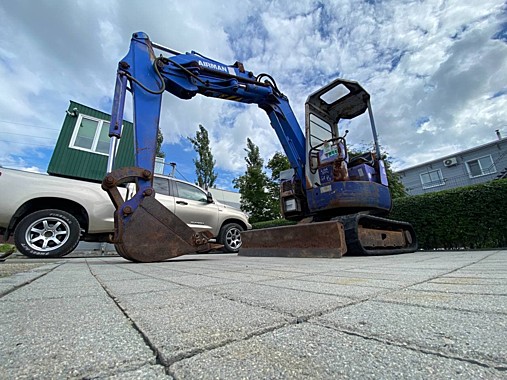 HITACHI-AIRMAN AX30UR