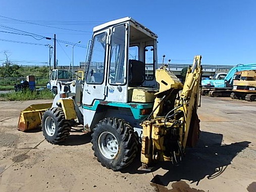 KOMATSU WA30-5