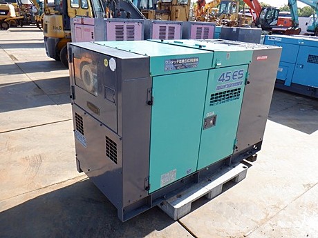 Дизельный генератор Denyo DCA-45ESH