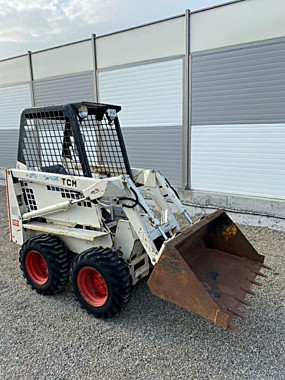 Погрузчик фронтальный TCM BOBCAT 315