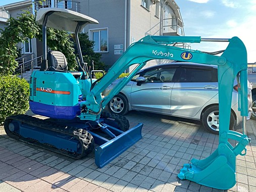 KUBOTA U20