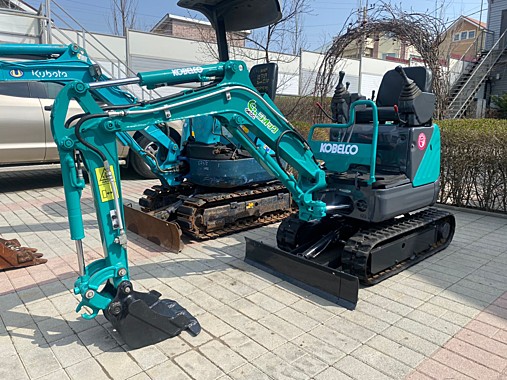 KOBELCO SK09SR