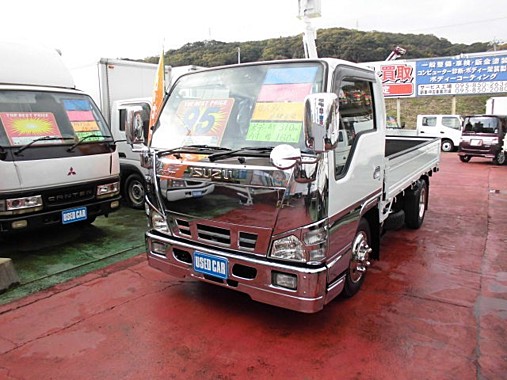 Грузовик Isuzu Elf